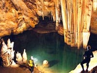 Grotte Hang Va